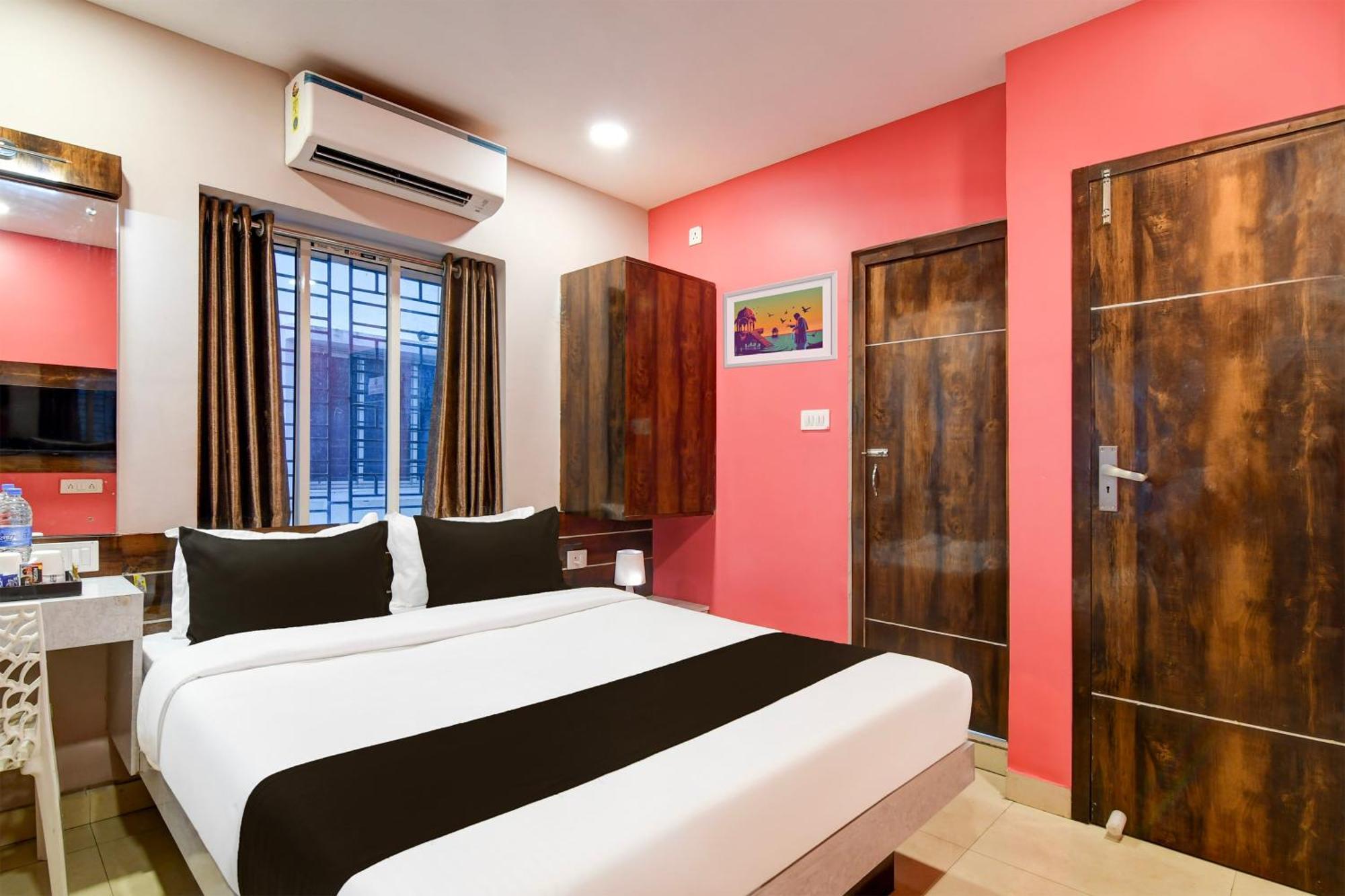 Super Collection O New Town Near Om Sweets Formerly Shiva Inn Kolkata Exterior photo